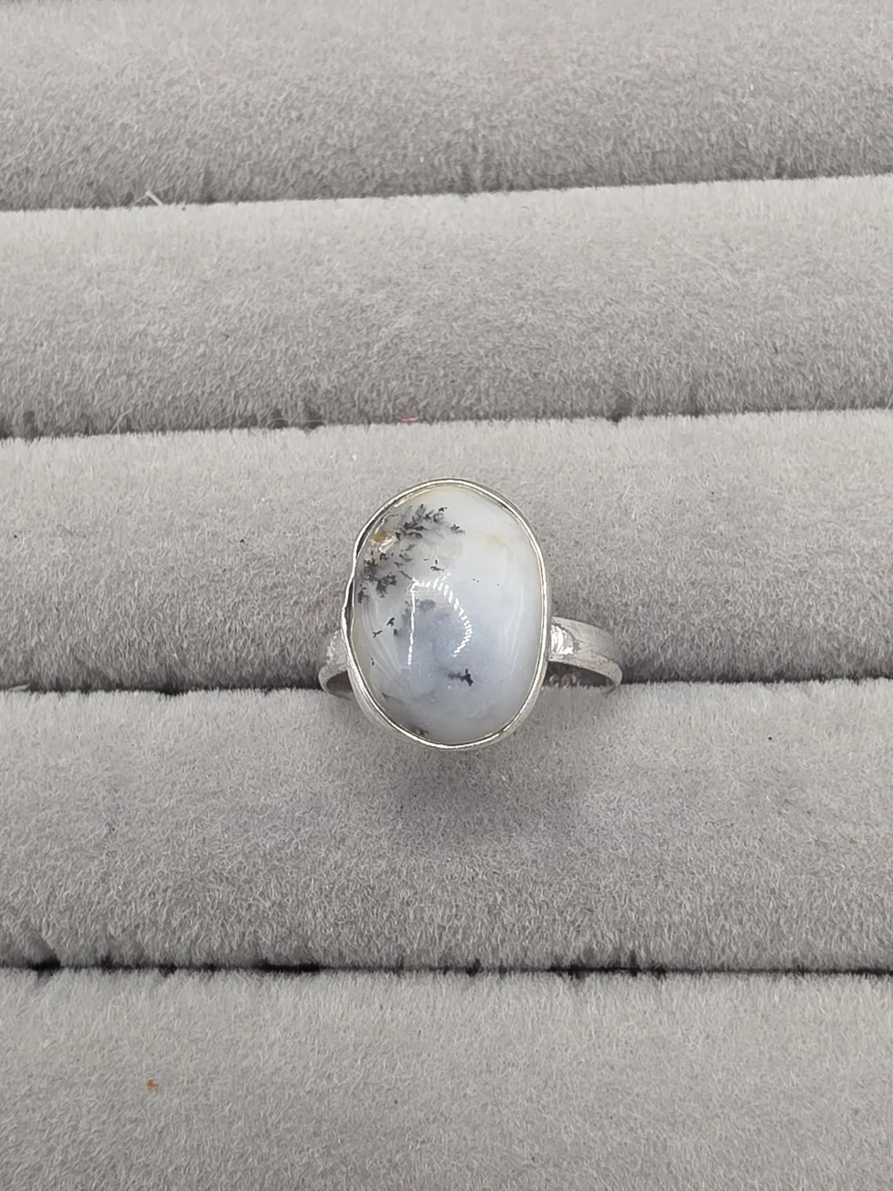 Dendritic Agate Silver Plated Oval Ring Size 7 - White